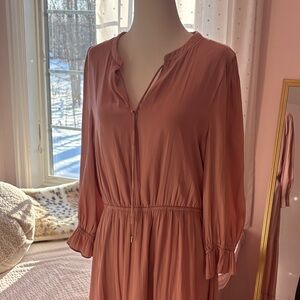 Elegant Pink Women's Dress